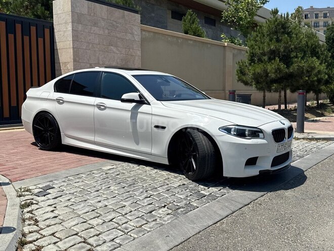 BMW 520 2015, 159,000 km - 2.0 l - Bakı