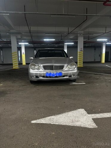 Mercedes C 220 d 2000, 417,617 km - 2.2 l - Bakı