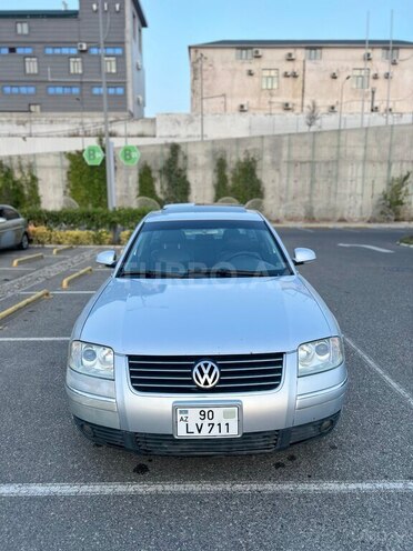 Volkswagen Passat 2004, 370,000 km - 1.8 l - Bakı