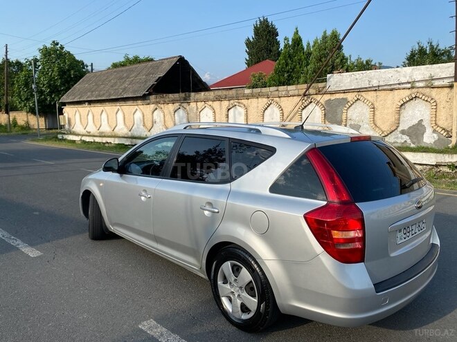 Kia Ceed SW-3