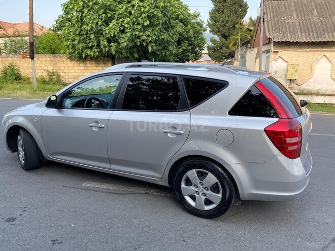 Kia Ceed SW-6