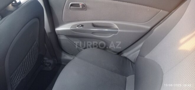 Kia Rio 2008, 201,557 km - 1.4 l - Yevlax