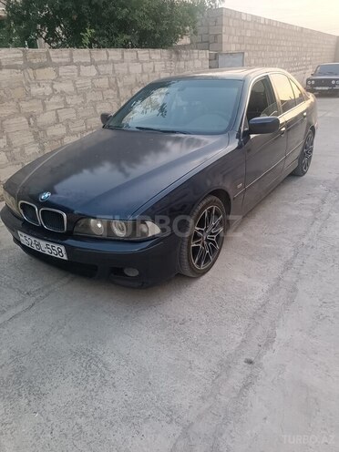BMW 535 2000, 444,179 km - 3.5 л - Salyan