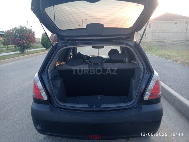 Kia Rio 2008, 201,557 km - 1.4 l - Yevlax