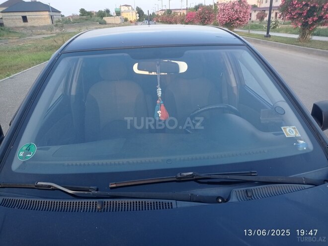 Kia Rio 2008, 201,557 km - 1.4 l - Yevlax