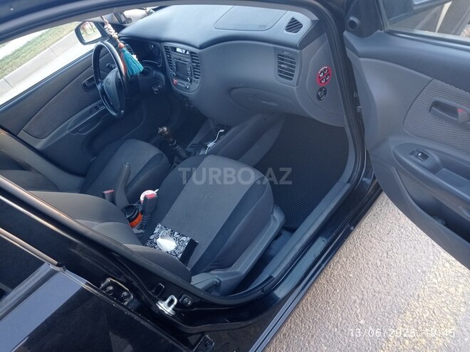 Kia Rio 2008, 201,557 km - 1.4 l - Yevlax