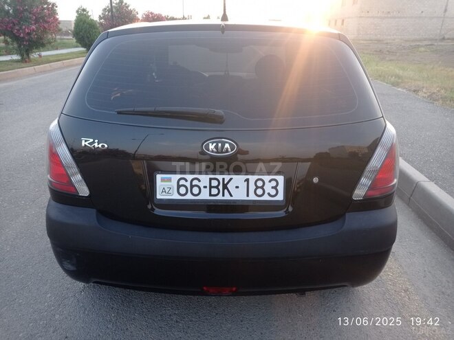 Kia Rio 2008, 201,557 km - 1.4 l - Yevlax