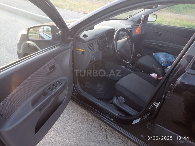 Kia Rio 2008, 201,557 km - 1.4 l - Yevlax