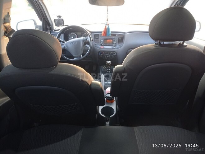 Kia Rio 2008, 201,557 km - 1.4 l - Yevlax
