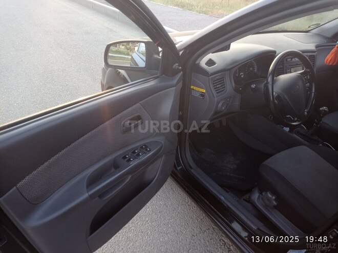 Kia Rio 2008, 201,557 km - 1.4 l - Yevlax
