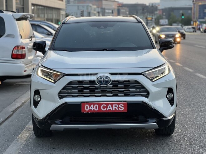 Toyota RAV4-1