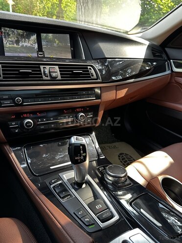 BMW 520-17
