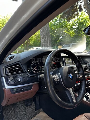 BMW 520-10