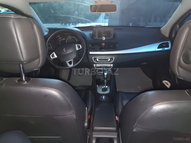 Renault Megane-9
