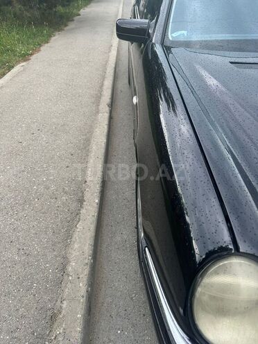 Mercedes E 240 1998, 251,000 km - 2.4 l - Quba