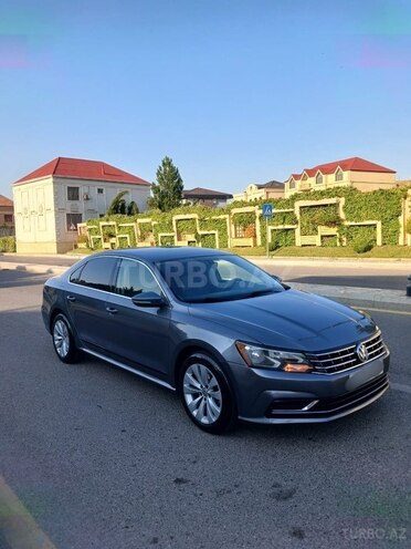 Volkswagen Passat 2016, 244,000 km - 2.0 l - Bakı