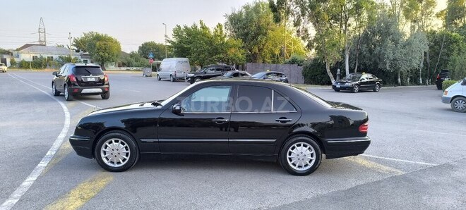 Mercedes E 280 2000, 395,000 km - 2.8 l - Sumqayıt