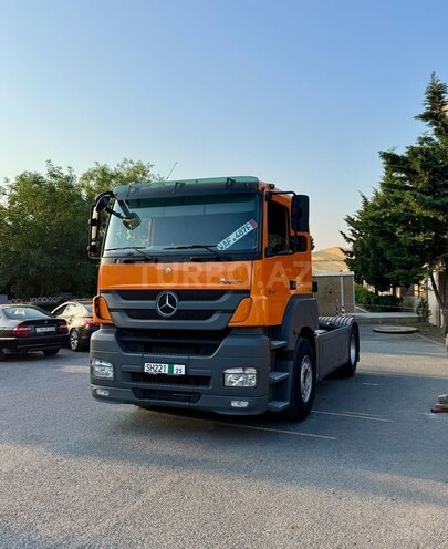 Mercedes Axor 1843 2011, 505,000 km - 12.0 л - Bakı