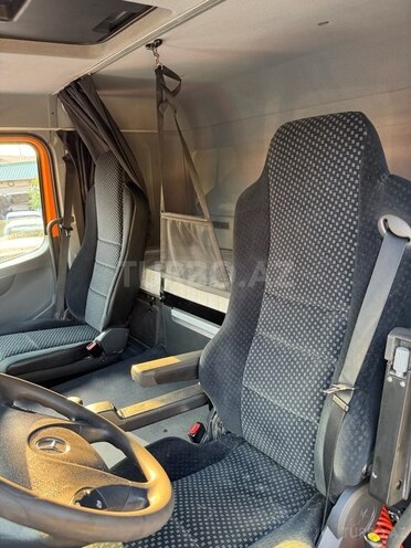 Mercedes Axor 1843 2011, 505,000 km - 12.0 л - Bakı