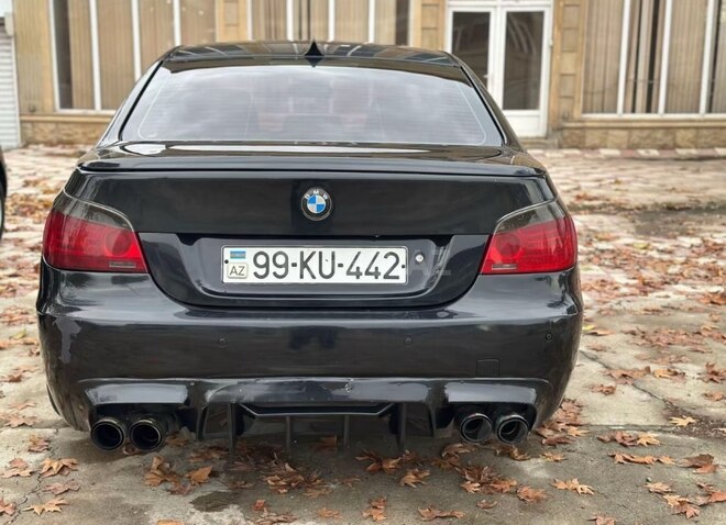 BMW 528 2007, 370,000 km - 3.0 l - Qazax