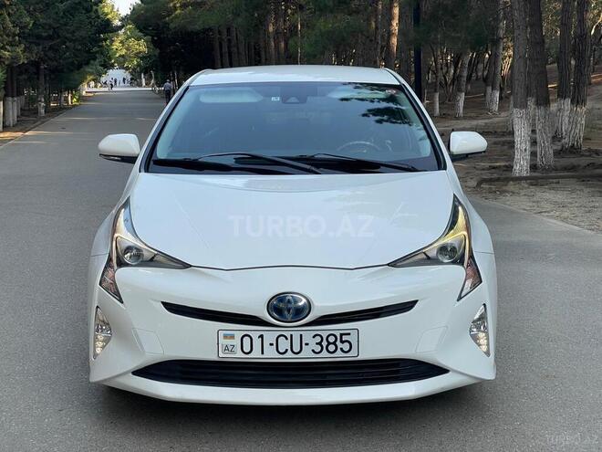 Toyota Prius-9