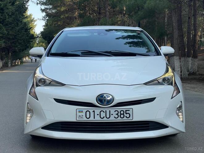 Toyota Prius-1