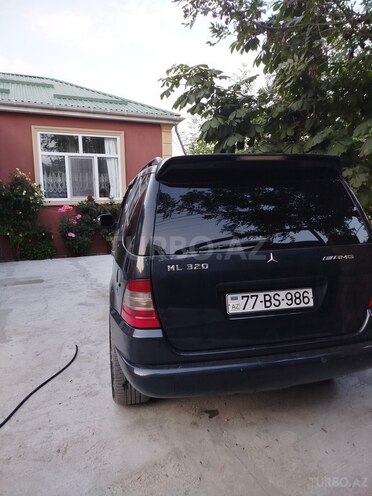 Mercedes ML 320 1998, 380,000 km - 3.2 l - Qusar