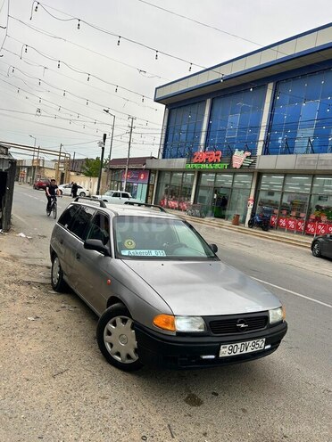 Opel Astra 1995, 77,500 km - 1.6 l - Bakı