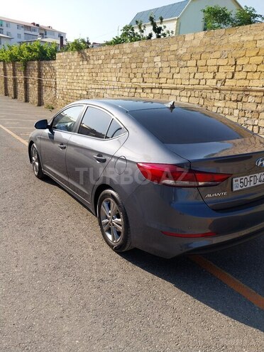 Hyundai Avante 2016, 124,000 km - 1.6 л - Bakı