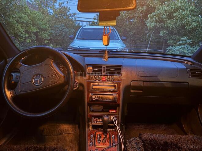 Mercedes C 180 1999, 433,000 km - 1.8 l - Bakı
