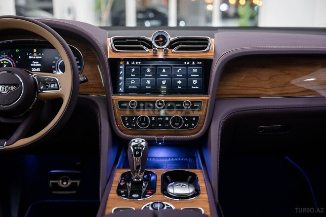 Bentley Bentayga 2025, 0 km - 4.0 l - Bakı