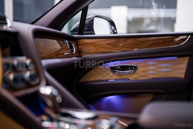Bentley Bentayga 2025, 0 km - 4.0 l - Bakı