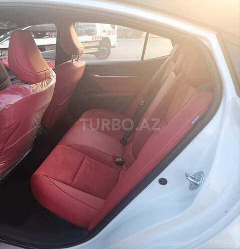 Toyota Camry 2024, 13,500 km - 2.0 л - Bakı