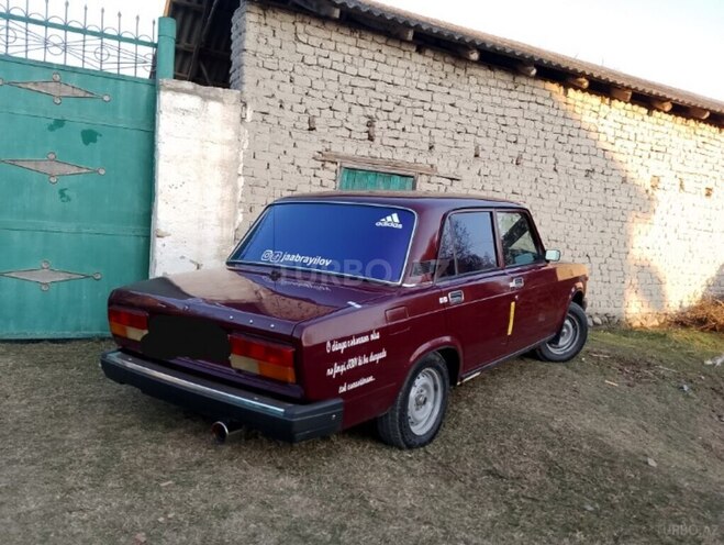 LADA (VAZ) 2107 2004, 96,339 km - 1.6 л - Ucar