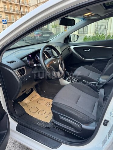 Hyundai i30 2013, 212,000 km - 1.6 l - Bakı