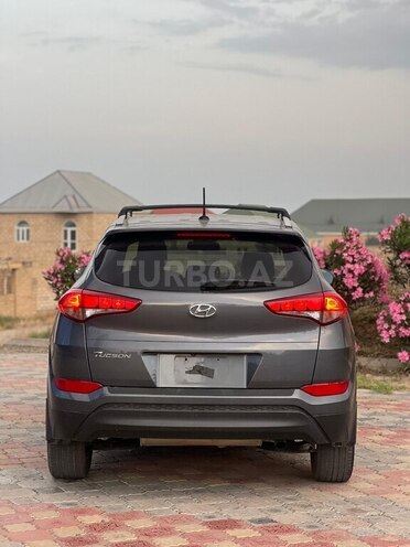 Hyundai Tucson-6
