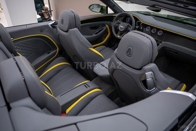 Bentley Continental GTC-18