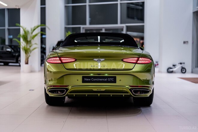 Bentley Continental GTC-12