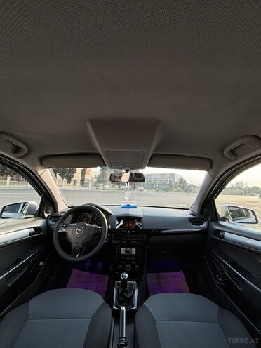 Opel Astra 2006, 262,610 km - 1.3 l - Gəncə