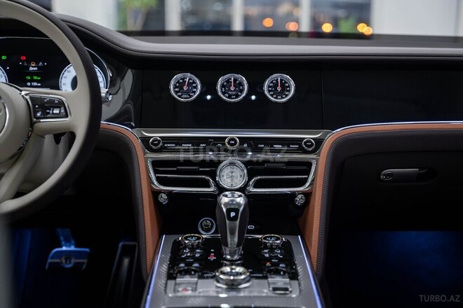 Bentley Flying Spur-19