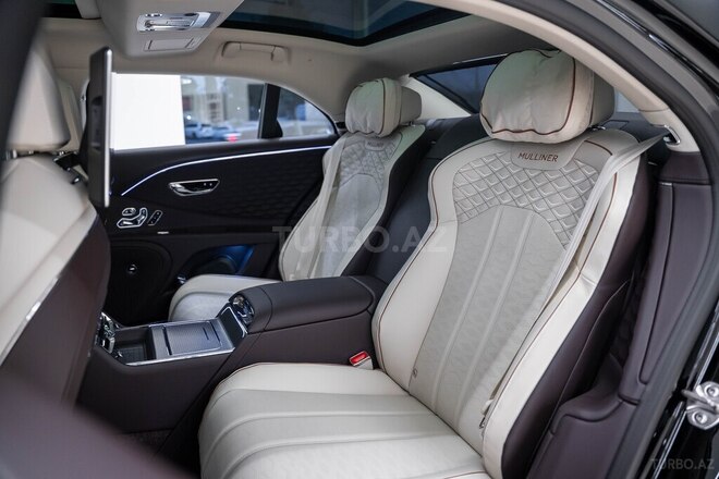 Bentley Flying Spur-12