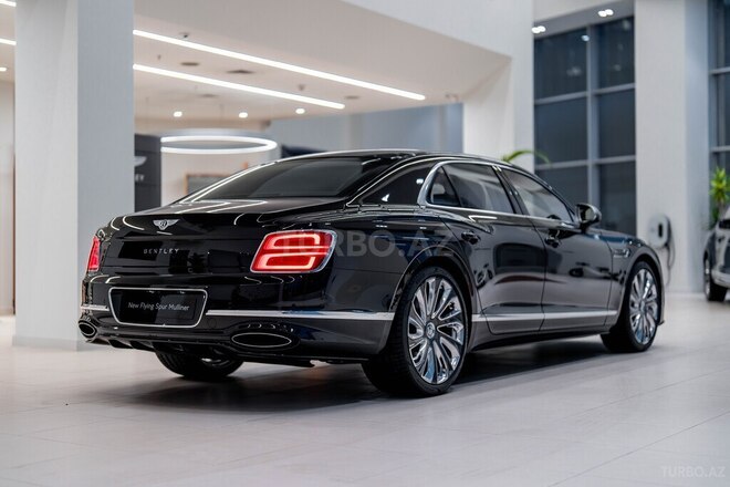 Bentley Flying Spur-8
