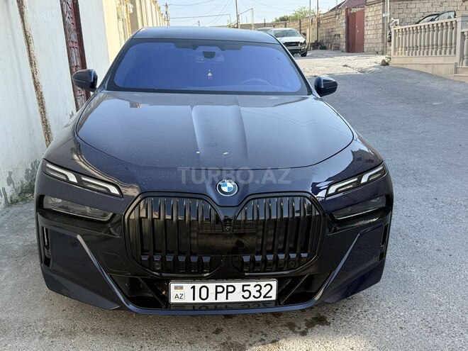 BMW i7 2023, 8,800 km - 0.0 l - Bakı