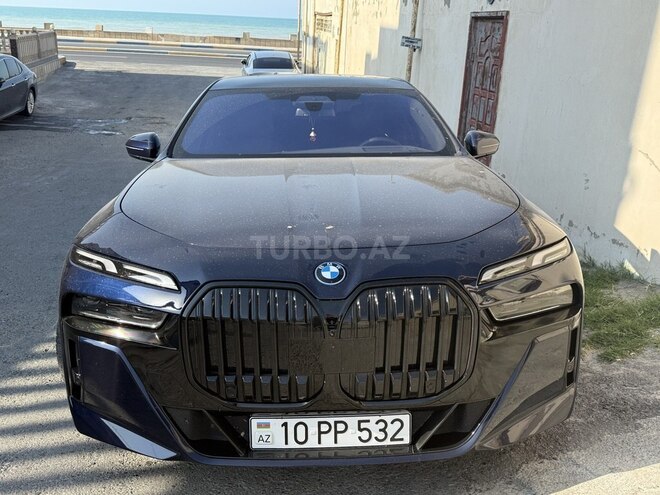 BMW i7 2023, 8,800 km - 0.0 l - Bakı