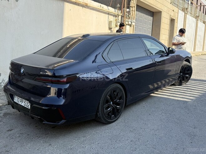 BMW i7 2023, 8,800 km - 0.0 l - Bakı