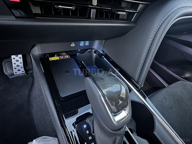 Toyota Camry-18
