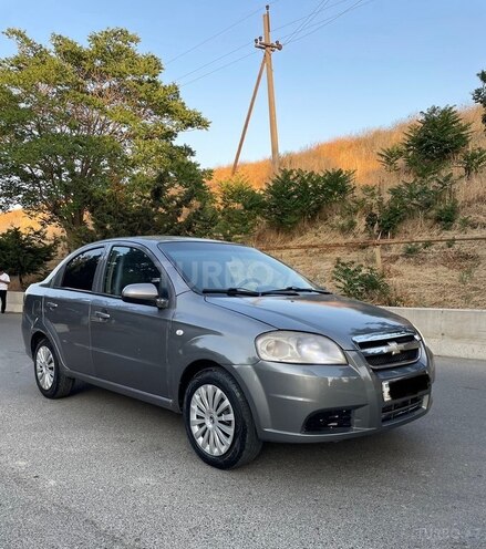Chevrolet Aveo-1