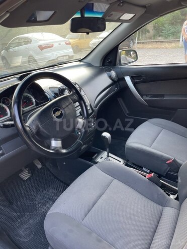Chevrolet Aveo-6