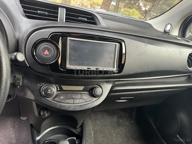 Toyota Vitz 2019, 65,188 km - 1.5 l - Bakı