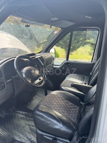 Ford Transit 2002, 300,000 km - 2.4 l - Bakı